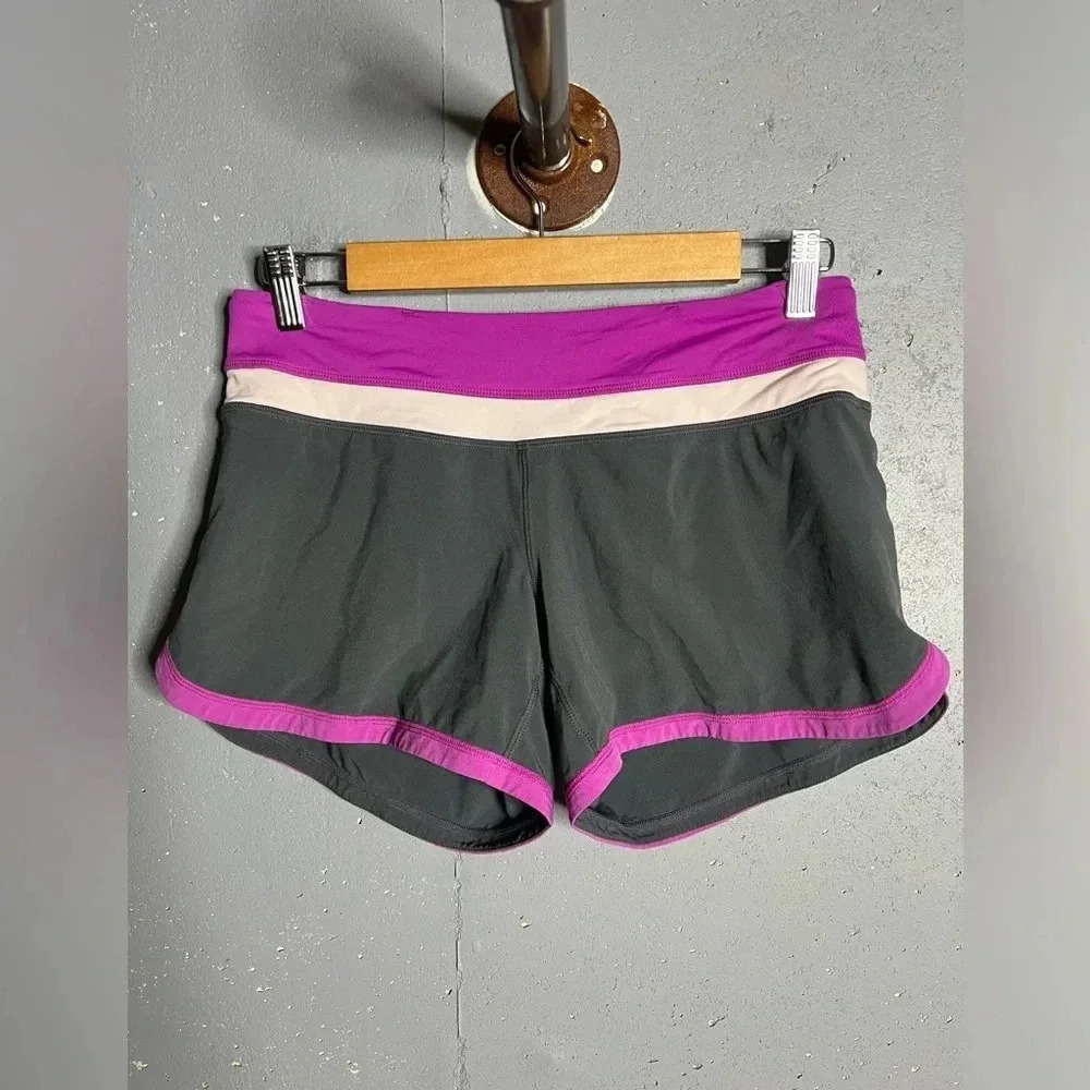 Lululemon Groovy Run Shorts Women 4 Gray Violet Zip Pocket Inner Briefs Wicking